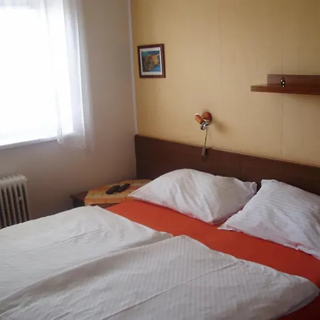 Guest house Sparta 3*